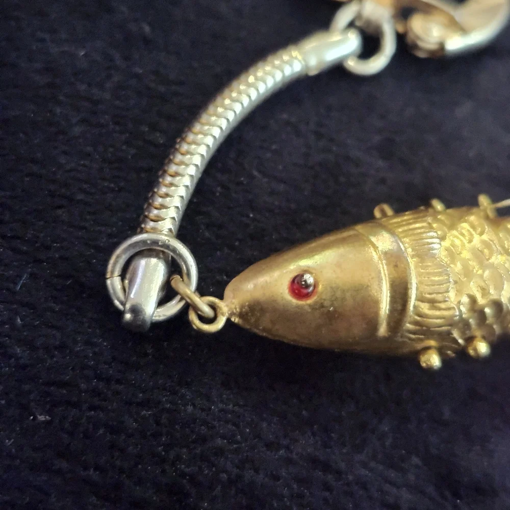 vintage articulated Koi goldtone fish keychain
